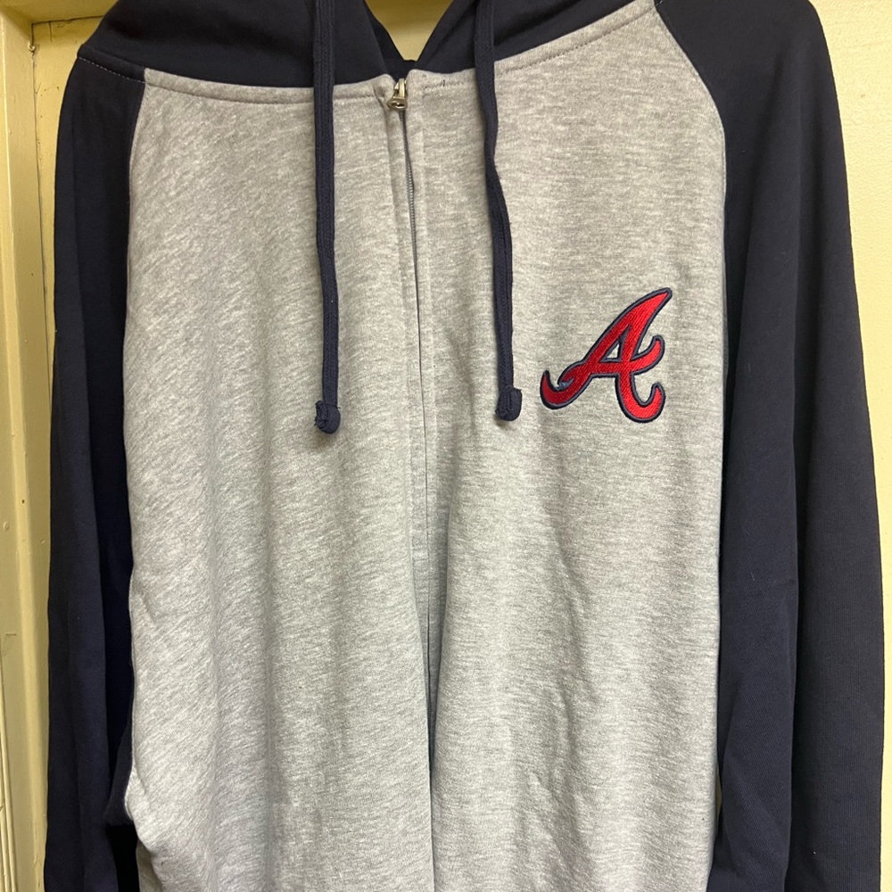 Atlanta Braves Full Zip Hoodie!!!! Size 3XLT!!!
